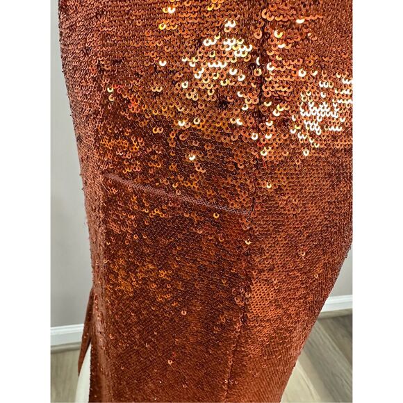 Halston Mio Sequin Halterneck Gown Size US2 $595 - Picture 11 of 12